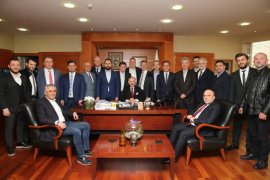 Bayrampaşa Belediye Başkanı Atila Aydıner’e ‘tebrik ziyaretleri’