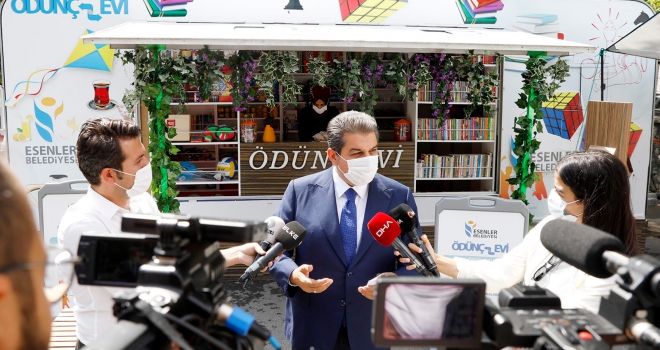 Esenler ‘Ödünç Evi’ İle Bir Geleneğini Daha Yaşatıyor