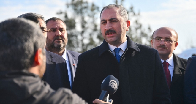 Adalet Bakanı Gül: Terör koridoruna asla müsaade etmeyeceğiz