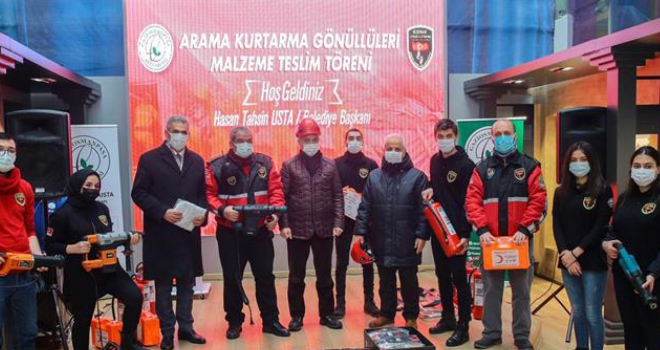 Arama Kurtarma Derneği'ne Malzeme Desteği