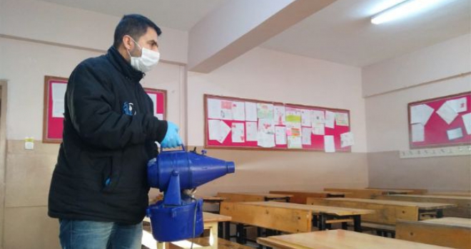 OKULLAR DEZENFEKTE EDİLDİ