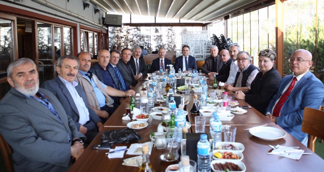 Bayrampaşa Kaymakamı Muhtarlarla Buluştu