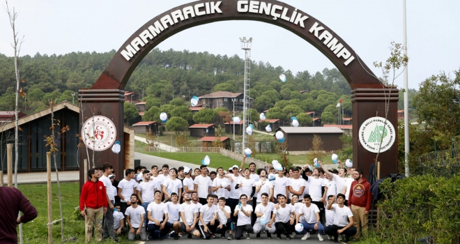 Marmaracık Kampı Sultangazili Gençleri Ağırladı