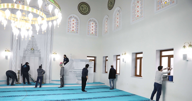 BAŞAKŞEHİRLİ GENÇLERDEN ÖRNEK DAVRANIŞ