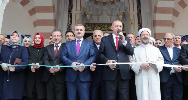 Cumhurbaşkanımız, Eyüpsultan Hacı Osman Torun Camii Açılışına Katıldı