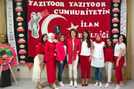 Cumhuriyet  Bayramı Özel Özgür Çocuk Anaokulu'nda sevinçle kutlandı