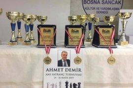 AHMET DEMİR ANI SATRANÇ  TURNUVASI DÜZENLENDİ