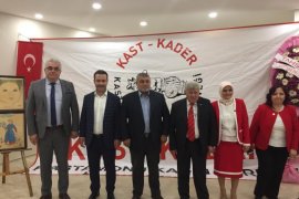 KAST - KADER’İN DÜZENLEDİĞİ RESİM SERGİSİ AÇILIŞINA     YOĞUN İLGİ