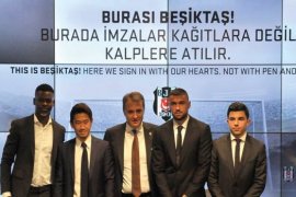 Beşiktaş Yeni Transferleri İçin Vodafone Park’ta İmza Töreni Düzenledi