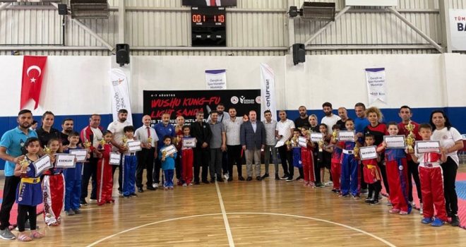 WUSHU RÜZGARI ESENLER’DE ESTİ