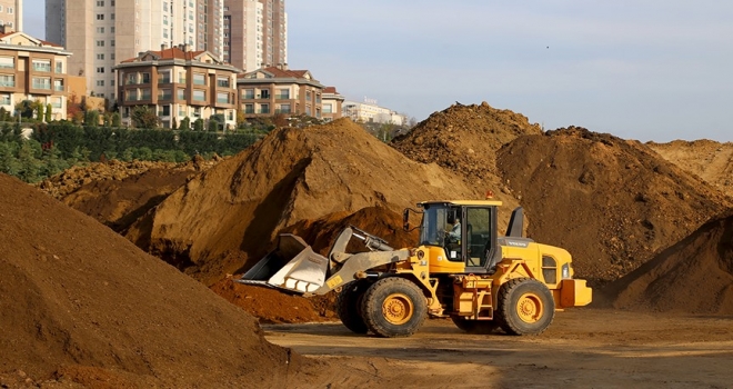 İstanbul'un hafriyat toprağı altına dönüştürülüyor