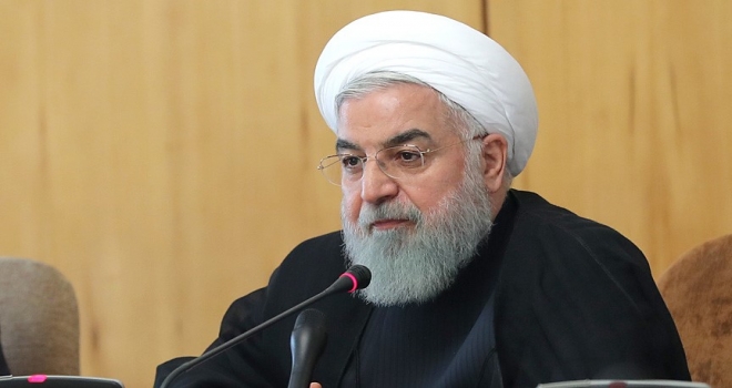  İran Cumhurbaşkanı Ruhani: ABD İran petrolünü sıfırlayamayacağını itiraf etmiştir