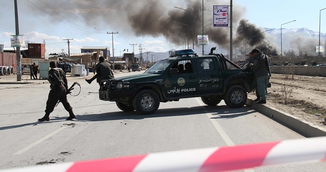 Afganistanda Taliban saldırısı: 3 polis hayatını kaybetti