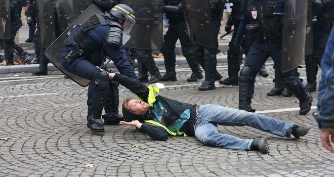 BM'ye göre Fransız polisi şiddet kullanmadı