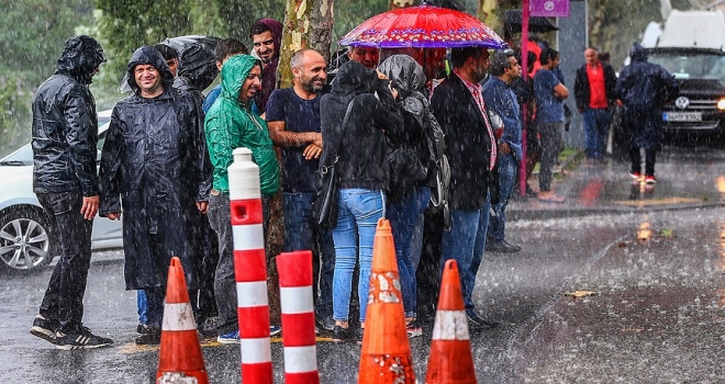 Meteorolojiden şiddetli yağış uyarısı