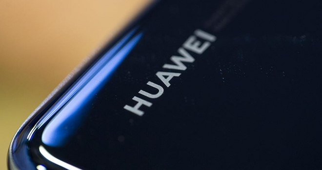 ABD-Çin ticaret savaşı Huaweiye sıçradı