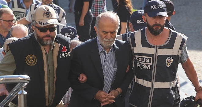 Eski Bursa Valisi Harput'a FETÖden 6 yıl 3 ay hapis