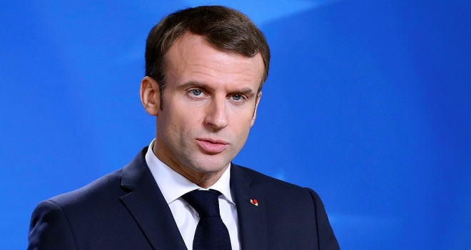 Fransa Cumhurbaşkanı Macron: Ekonomik ve sosyal olağanüstü hal ilan edeceğim