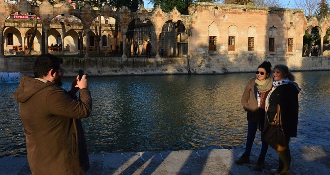 Mideyi de gönlü de doyuran tatil rotası: Gaziantep ve Şanlıurfa