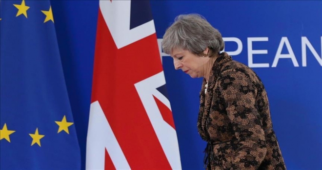 İngiliz parlamentosu May’in Brexit anlaşmasını reddetti 