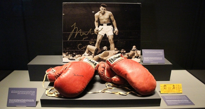 Efsanevi boksör Muhammed Ali'nin adı havalimanında yaşayacak