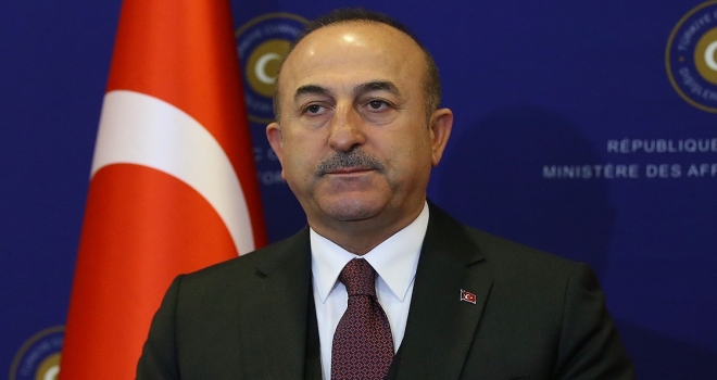Dışişleri Bakanı Çavuşoğlu: Rusya ile vizeleri tamamen kaldırmak için çaba sarf ediyoruz