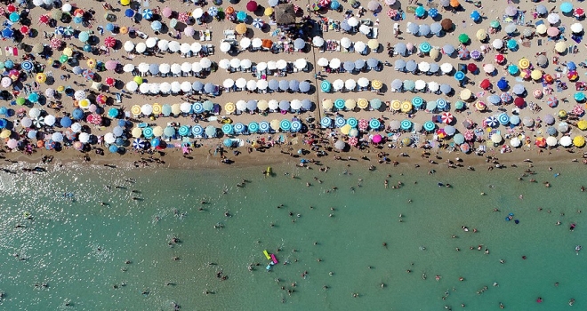 Avrupalı turistler Türkiye'ye dönüyor