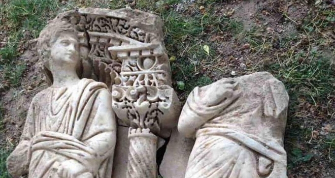 Isparta'da 1600 yıllık lahit parçası ele geçirildi