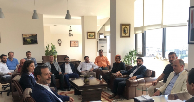 Ersin Başkan yönetimi ile birlikte Bayrampaşa'mızın yeni Kaymakamını ziyaret etti