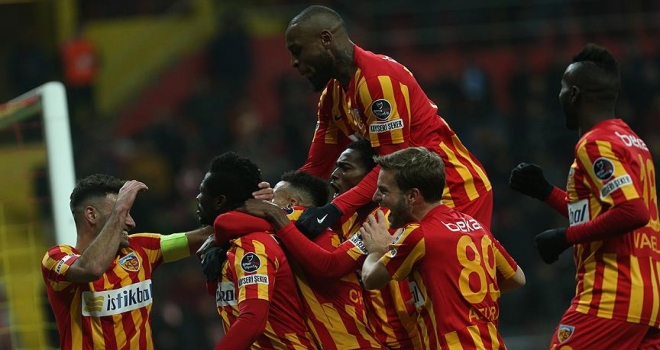 Kayserispor evinde galip