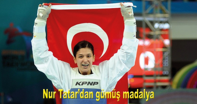 Nur Tatar'dan gümüş madalya