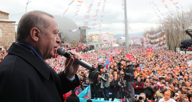 'Kimsenin milletimize karamsarlık aşılamasına izin vermeyeceğiz'