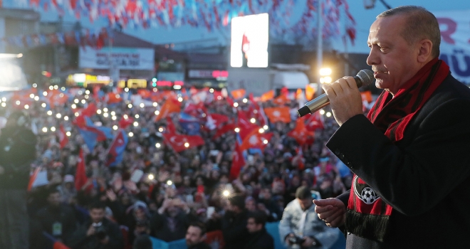 Bölücü örgüt alenen zillet ittifakını desteklemiyor mu?