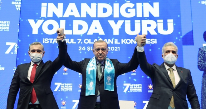 AK PARTİ İSTANBUL 7. OLAĞAN İL KONGRESİ GERÇEKLEŞTİRİLDİ