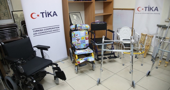 TİKA'dan Filistinli fiziksel engellilere ekipman desteği