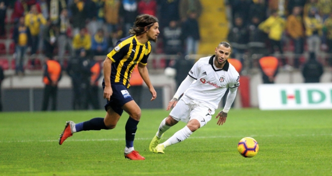 Beşiktaş gençlerle 4 köşe