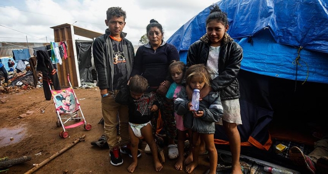 Tijuana'daki göçmenler ABD'nin kapılarını açmasını bekliyor