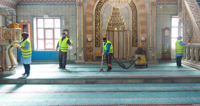 Gaziosmanpaşa’da Camiler Ramazan Ayına Hazır