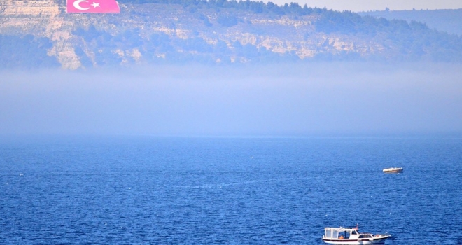 Çanakkale Boğazı'nda ulaşıma sis engeli