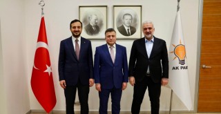 AK PARTİ BAYRAMPAŞADA YENİ BAŞKANI MEHMET ACAR