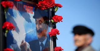 Bülent Ecevit vefatının 12. yılında mezarı başında anıldı