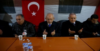 Kılıçdaroğlu'ndan şehit evine taziye ziyareti