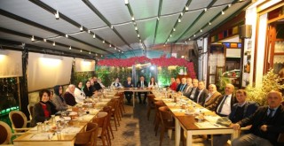 BAYRAMPAŞA'DA ZİRVE TOPLANTISI