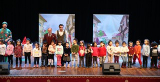 ÇOCUKLAR DOYASIYA EĞLENDİ