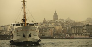 Meteorolojiden 'toz taşınımı ve çamur şeklinde yağış' uyarısı