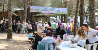 BAYRAMPAŞA'DA 'ENGELSİZ PİKNİK'