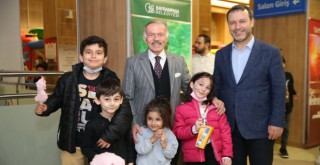 BAYRAMPAŞALI ÇOCUKLAR RAMAZAN’DA DOYASIYA EĞLENİYOR