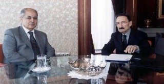 'Zirvedeki tarihi kavga'nın 18'inci yılı