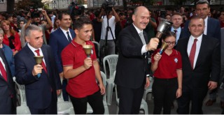 Bakan Soylu ilk ders zilini çaldı