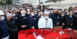 ŞİŞLİ EFSANEVİ BAŞKANINI UĞURLADI